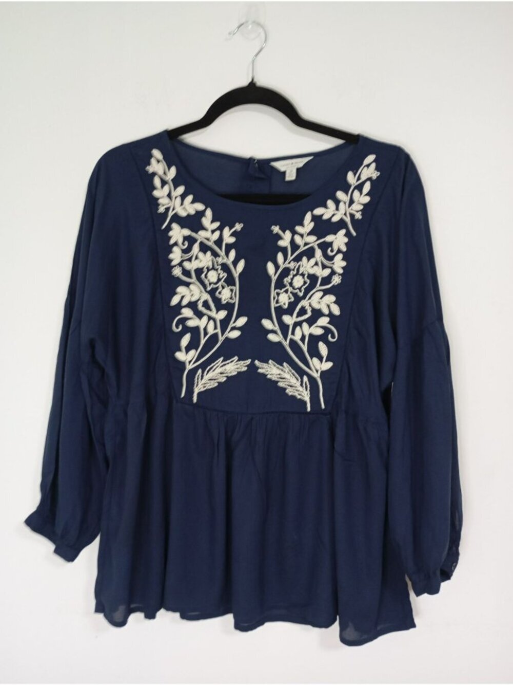 Lucky Brand Womens Blue Embroidered Top Long Sleeve Size M Boho